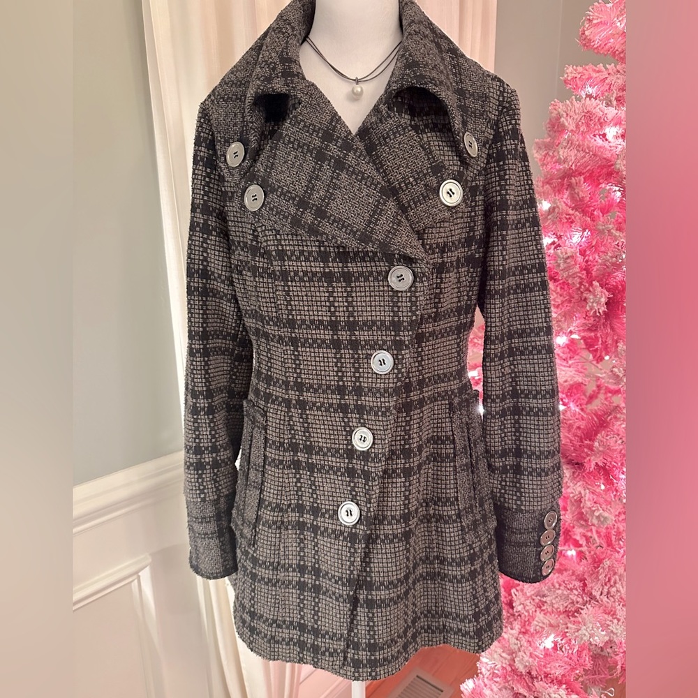 Plaid, wool short coat with great style!